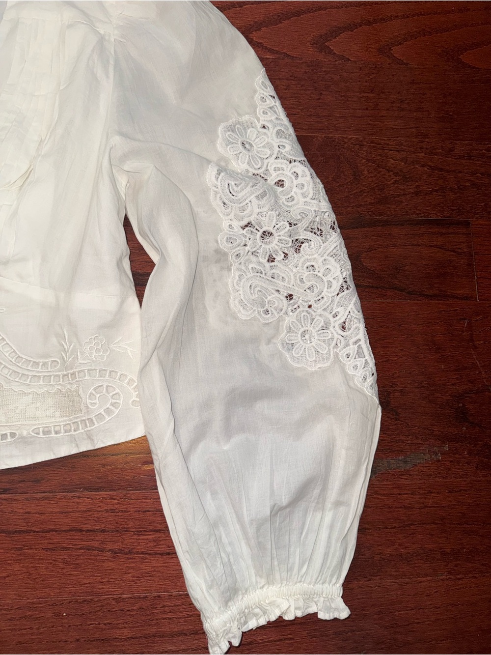 FARM Rio white cotton Eyelet Puff-Sleeve Blouse - Picture 7 of 12